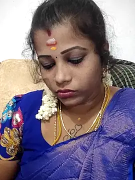 sweetqueen143 webcam