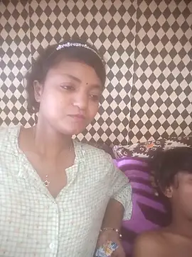 Freakingromance webcam