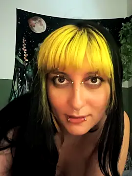 Lola_bunnyboll webcam