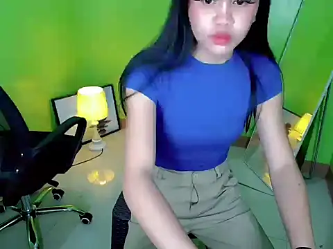 Ms_SultrySallyyxx webcam