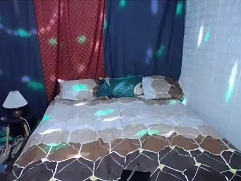 BriannaCruz24 webcam