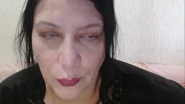 VelvetDreamsX webcam