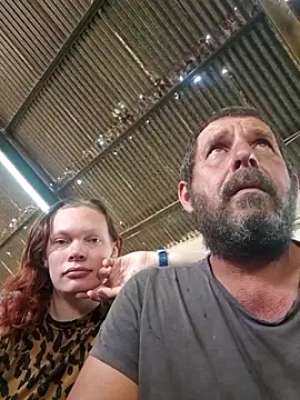 tryingwind (Ask my age) - Flash boobs