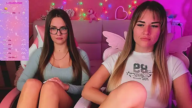 hotty_girls_here webcam