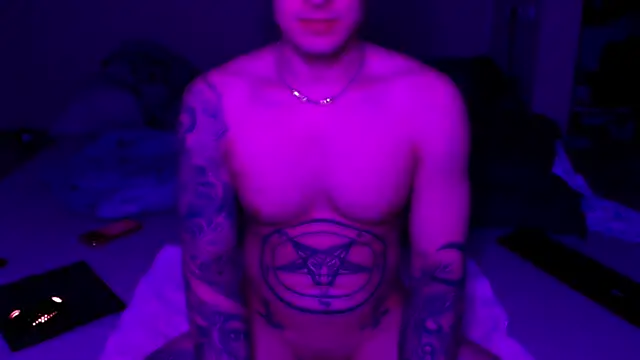baphomet_from_ice webcam