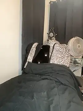 Fifty_Shades_Of_Redd webcam