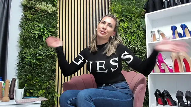 sweetcherry30 webcam