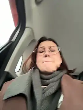 rinacat (F young) - Thank me for being here