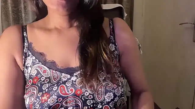 Cupid_of_Hearts webcam