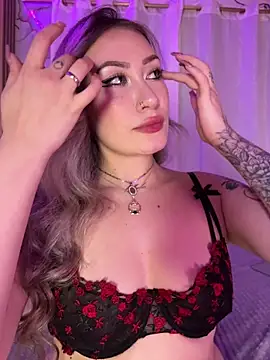 Lally_Valencia__ webcam