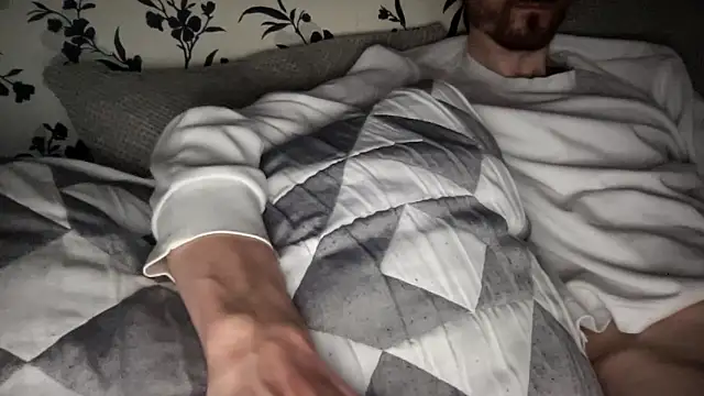 Big8inchUncutCock webcam