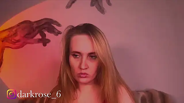 kiraberht - KiraBerht's free webcam - UK Sex Cams