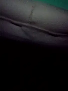 CloudyCockTeaser webcam