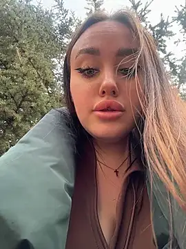 kirasunshine - KiraSunshine's free webcam - UK Sex Cams