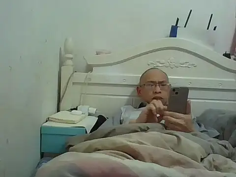 benly118 (Ask my age) - 撸射