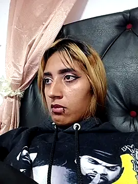 sexcam xxx Nicol-Lara