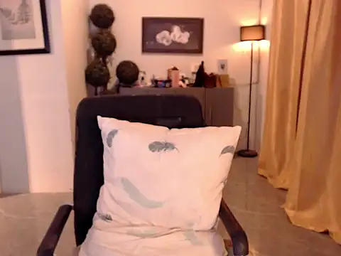 goddess_pleasure - Goddess_Pleasure's free webcam - UK Sex Cams