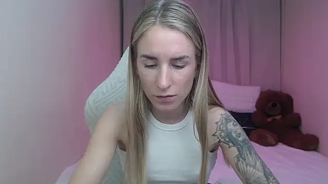 DeboraHorny webcam