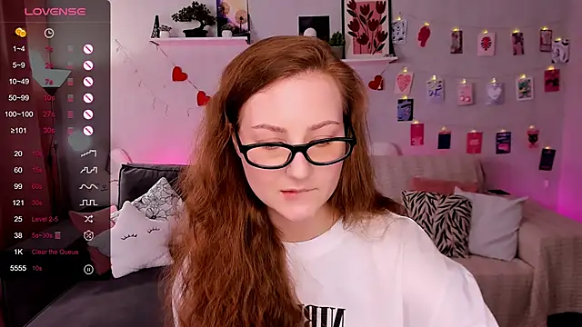 velvet_cherry_ webcam