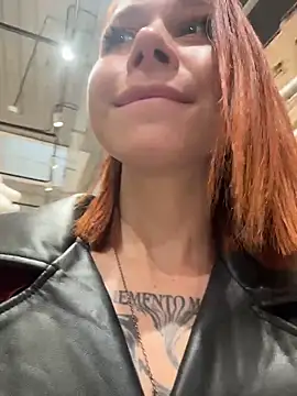 RosieSecret from StripChat is Freechat