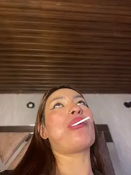 Adarha_Ramirez webcam