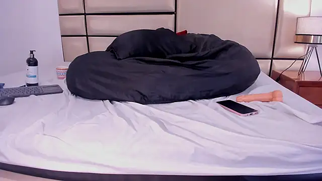 IsabellaaLux_ webcam