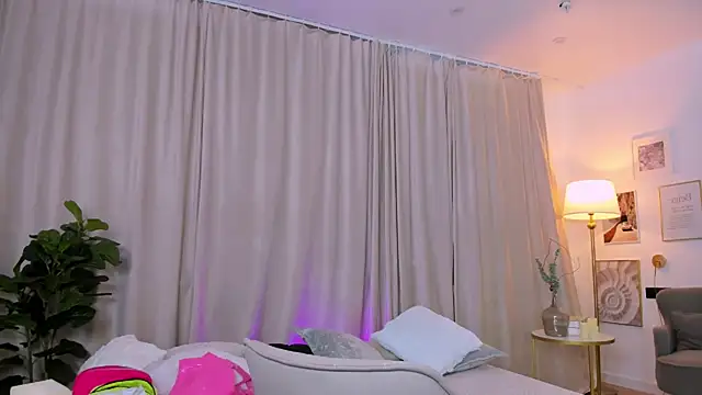 DianaMagestic webcam