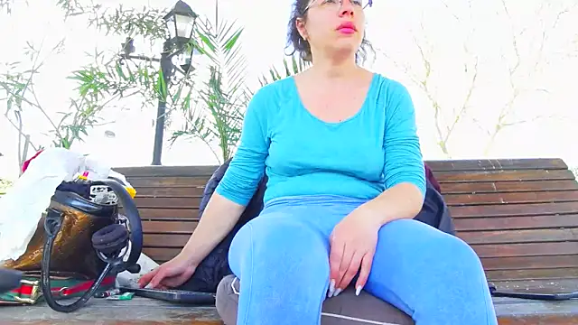 PublicBigLabia webcam