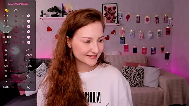 velvet_cherry_ webcam