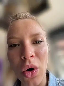 AnastasiaAniess webcam