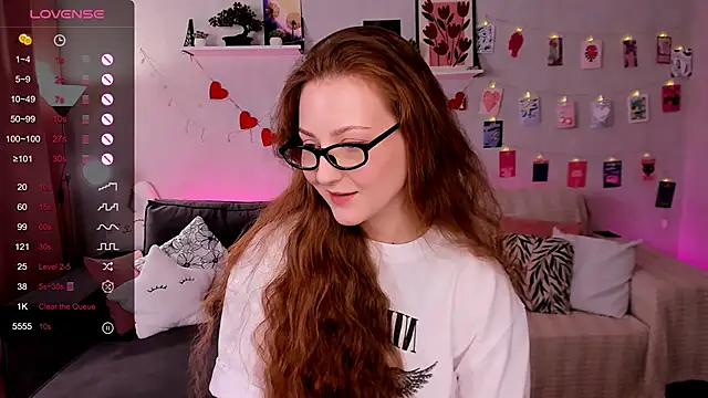 velvet_cherry_ webcam