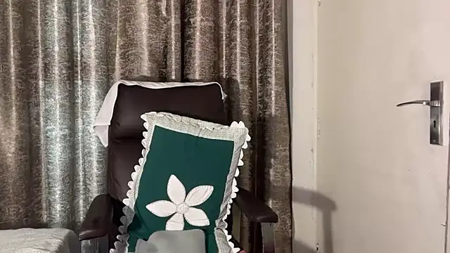 Cupid_of_Hearts webcam