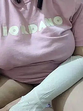 mallupriyapriya webcam