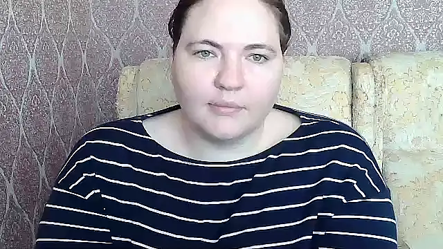 ElviraOreilllyX webcam