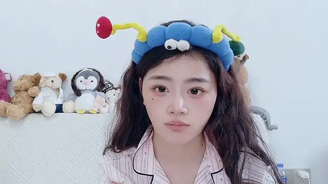 美女cc-8在线直播