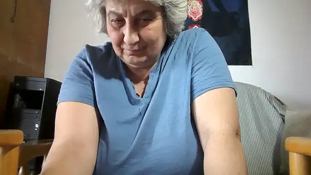 ExquisiteMature webcam