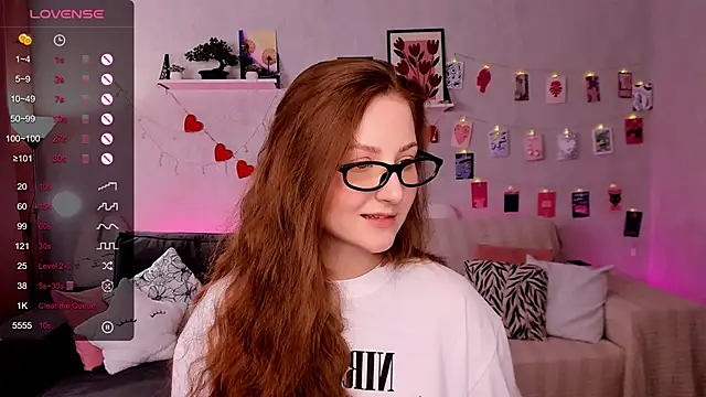 velvet_cherry_ webcam