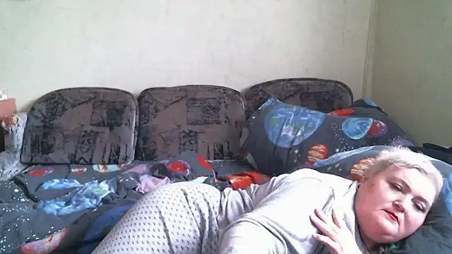 lana555 - Lana555's free webcam - UK Sex Cams