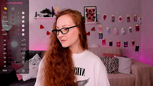 velvet_cherry_ webcam