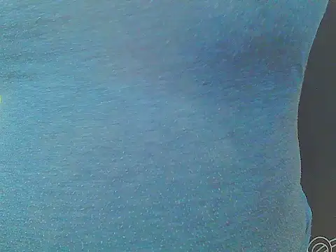 keepmepregnantt (Ask my age) - legs