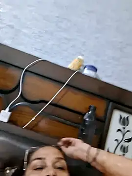 shalini3456 (F mature) - 1000