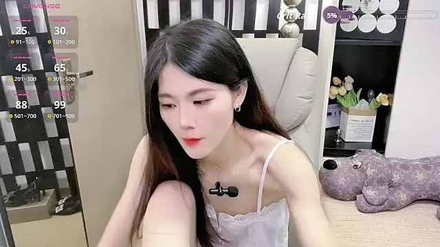 美女Yueyue-MM在线直播