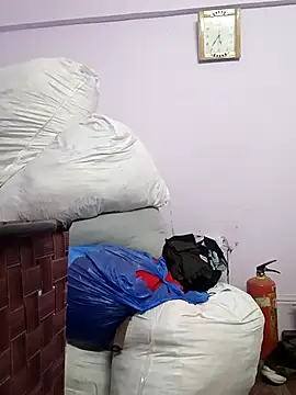 KumarSilencesex2... Live Webcam on Stripchat