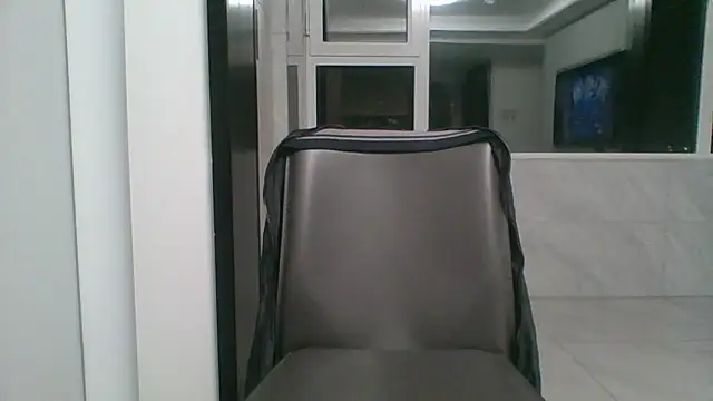 nole_china7 (Ask my age) - talk / fun / cum