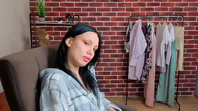 BrendaaWarren webcam