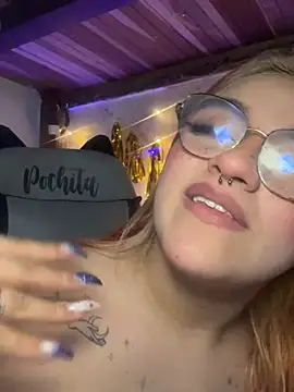 Sophia_Weest99 webcam