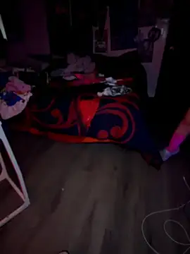 Milfshortcakes webcam