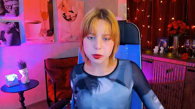 VivienneHebert webcam