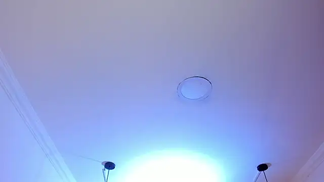 nalalye_cruzz_ webcam