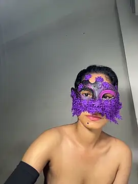 SingleHornet - Live Cams